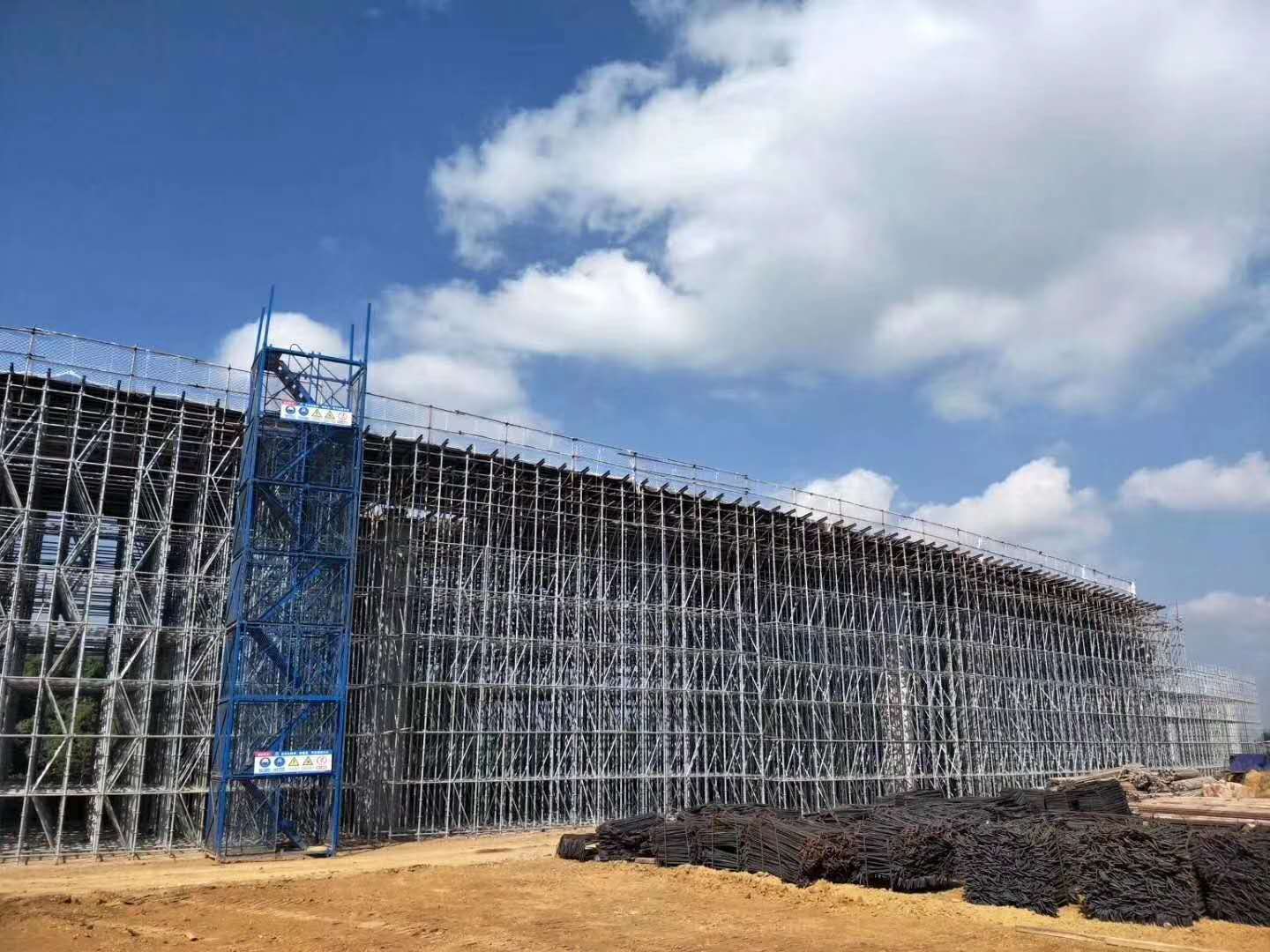 盤扣腳手架搭建周期短，經(jīng)濟效益好！